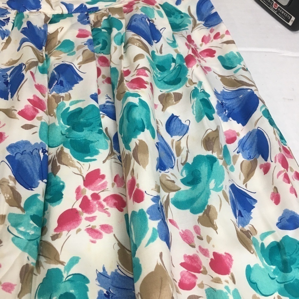 Vintage 90s Floral Rayon Midi Skirt | Hong Kong Cottagecore Garden Party - Picture 4 of 9